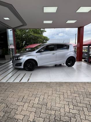 CHEVROLET SONIC 1.6 LTZ 16V FLEX 4P AUTOMÁTICO